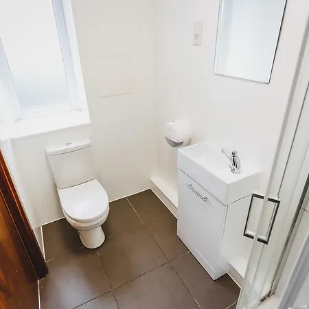 Via Limehouse Hostel Londen