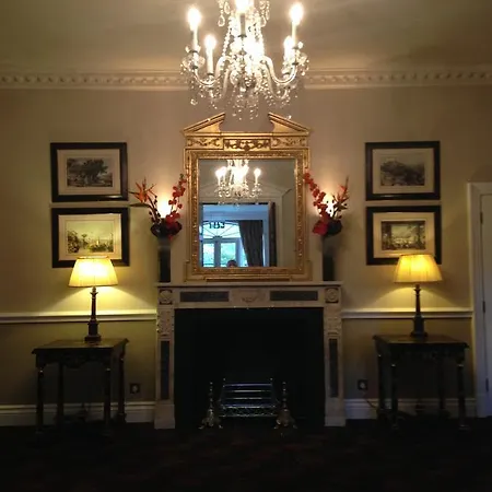 Hotel Hendon Hall 4*