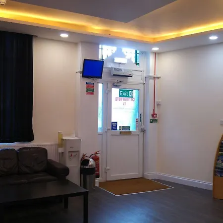 City View Hotel Stratford 2*