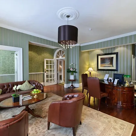 The Academy - Small Luxury Of The World Hotel