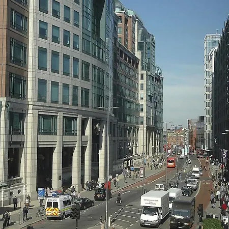 Апартаменты 196 Bishopsgate Лондон