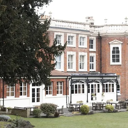 Hendon Hall 4*