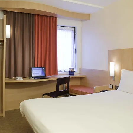 Ibis London Heathrow Airport Hotel Hillingdon