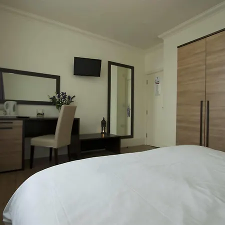 Pembury At Finsbury Park Hotel London