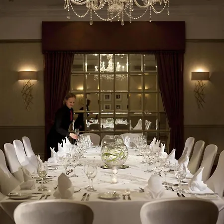 Hotel Hendon Hall