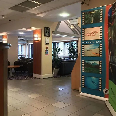 Hotel Waterloo Hub And London