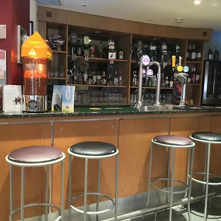 Hotel Waterloo Hub And London