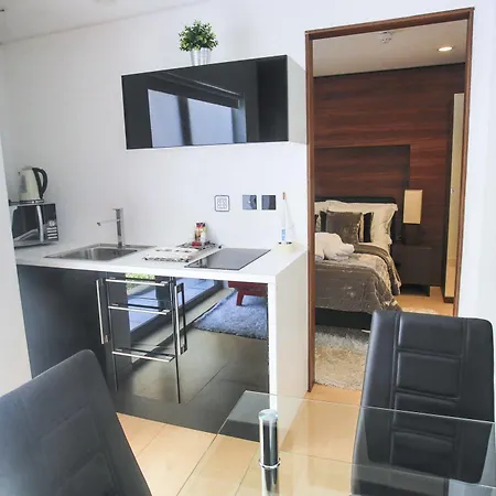 Aparthotel Room Home Stay 4*