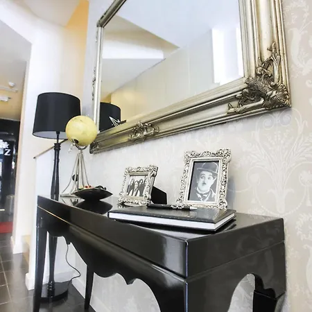Aparthotel Room Home Stay Londra