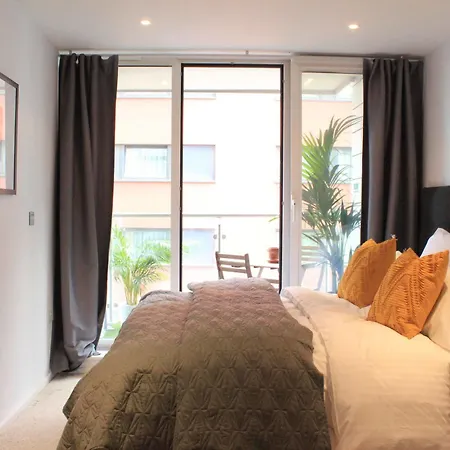 Belvedere Royal Victoria Docks Apartment