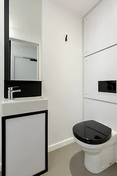 Kip Hotel 2*