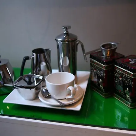 Old Ship Hackney Hotel 4*