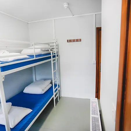 Via Limehouse Hostel Londen