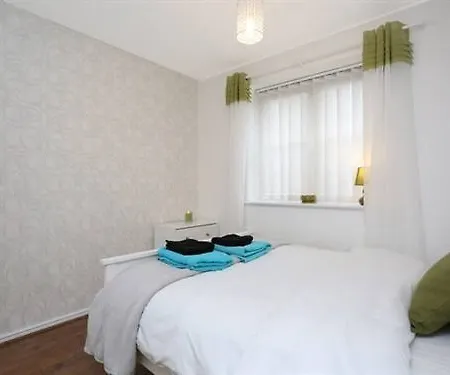 Apartment Quiet Riverside London