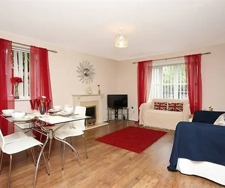 Quiet Riverside Apartment