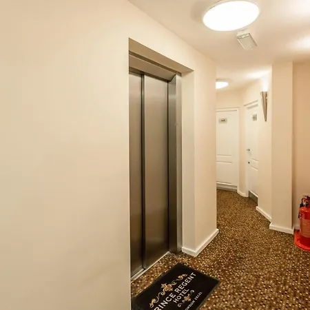 Regent Excel Hotell 3*