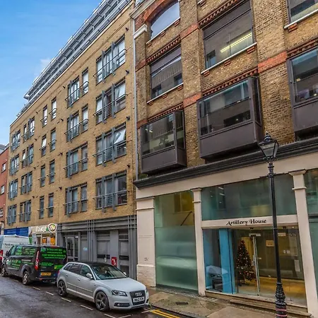 Apartment 2 Bed Executive Next To Liverpool Street Free Wifi By Aparts
