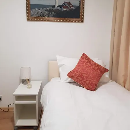 Forest In Bed & Breakfast 4*