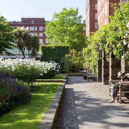Dolphin House Serviced Hotel Londres