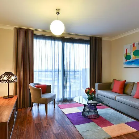 Fraser Place Canary Wharf Apartment