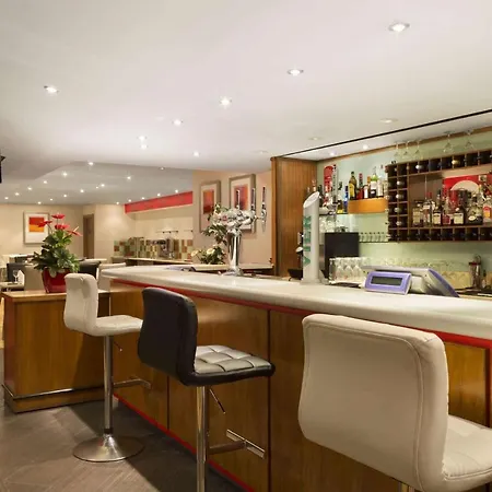 Ramada - Heathrow East Hotel Hounslow