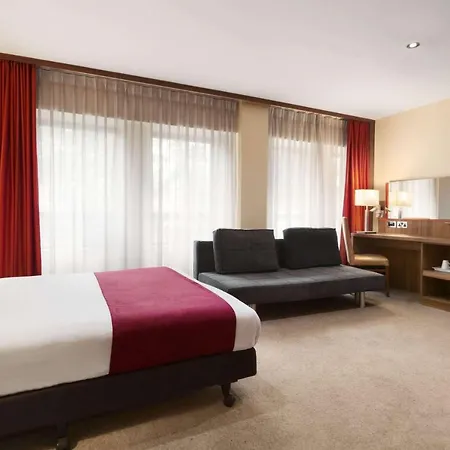 Hotel Ramada - Heathrow East Hounslow
