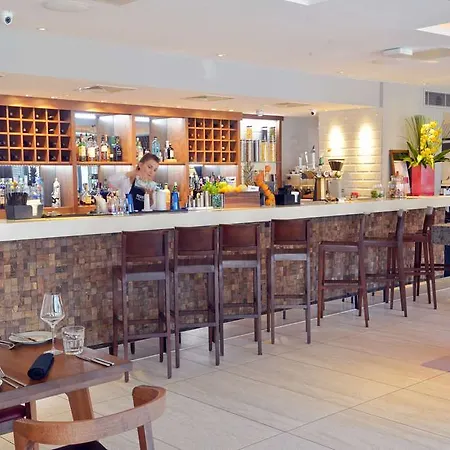 Hampton By Hilton Hotel Londra