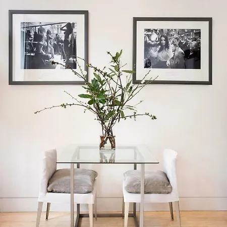 No.5 Maddox Street Apart-hotel