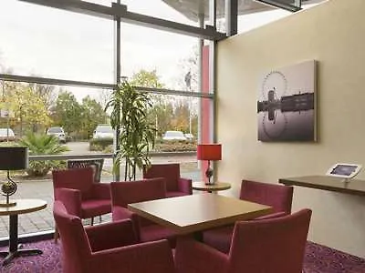 Ramada London North Hotel