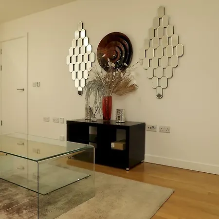 Homestay Sculpture House