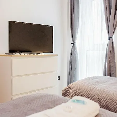 Premium Excel 3 & 2 Bedrooms London
