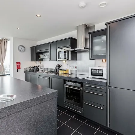 Premium Excel 3 & 2 Bedrooms London