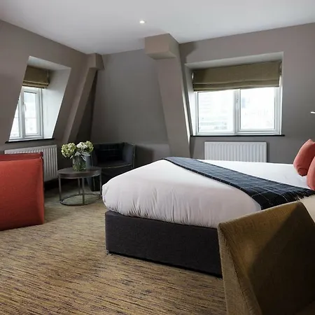 Hampton By Hilton Hotel