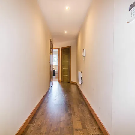 Wharf - Cuba Street Apartment London