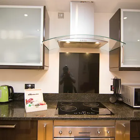 Wharf - Cuba Street Apartment London