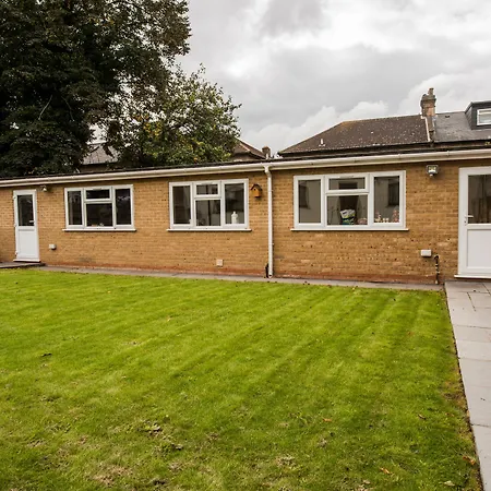 Rosalee Guest house