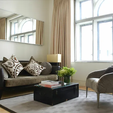No.5 Maddox Street Apart-hotel 4*