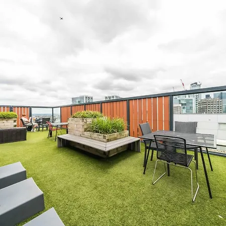 Hashtag Aldgate Campus * London