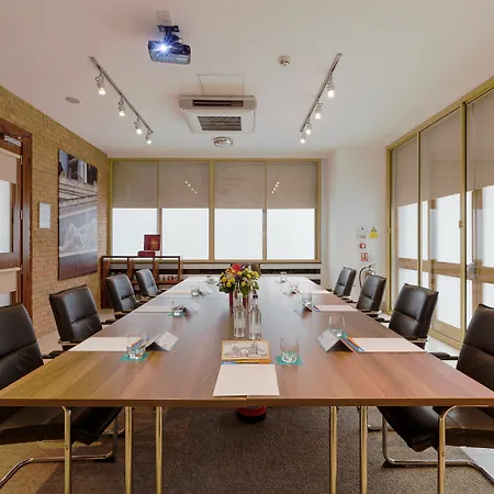 Indigo Tower Hill By Ihg