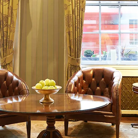 The Academy - Small Luxury Of The World 5* London