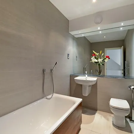 Tower Bridge Lux-townhouse 3* London