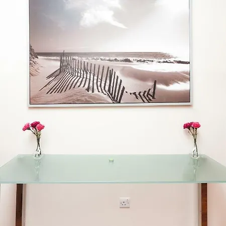 Private En-suite @ Liverpool Street, Brick Ln 3*