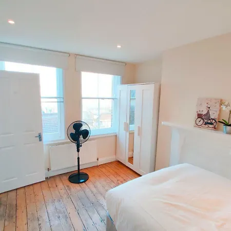 Brick Lane 1 Bedroom Near To Liverpool St *