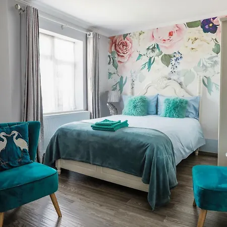 Guest house Amazing 4*