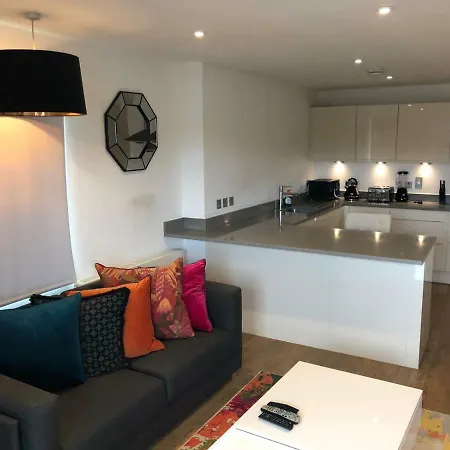 Prestige 2 Bed Balcony *