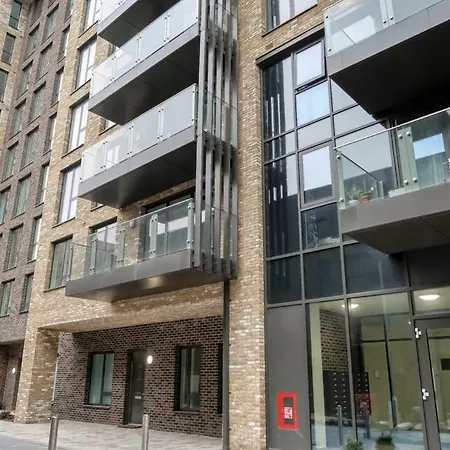 Homestay Lamington Heights London