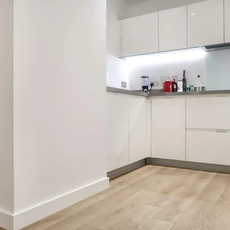 Homestay Lamington Heights London