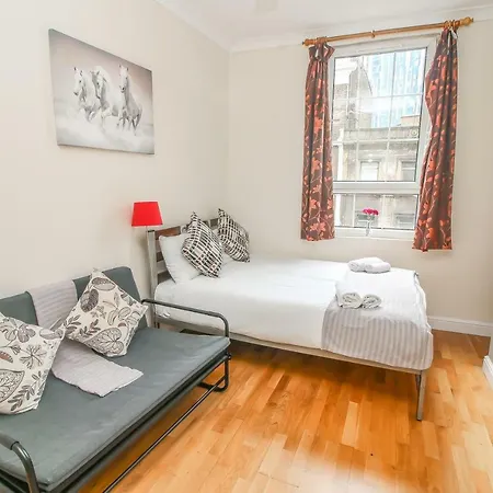 View Flat @ Liverpool St. London