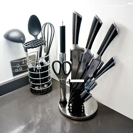 Apartment 2br/2bath Luxury Modern Flat In The City