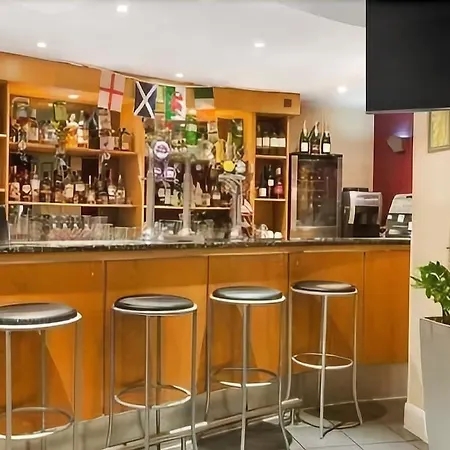 Hotel Waterloo Hub And
